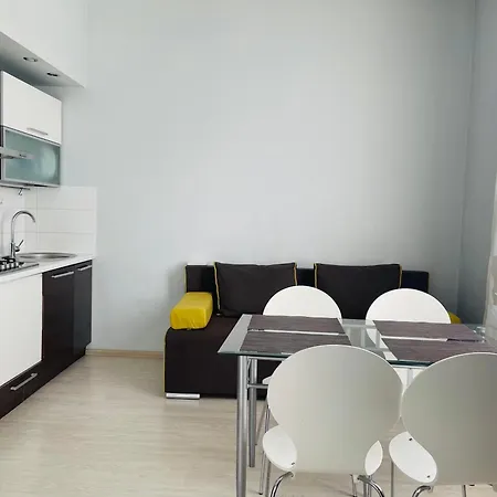 на дорошенка 1, краща локація,центр Apartman *