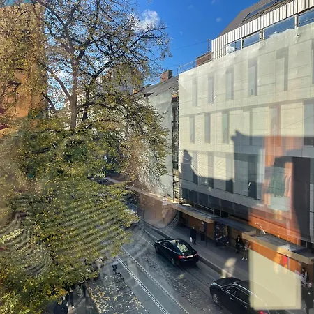 на дорошенка 1, краща локація,центр Lägenhet *