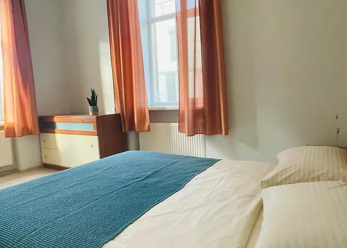 на дорошенка 1, краща локація,центр Apartamento Leópolis