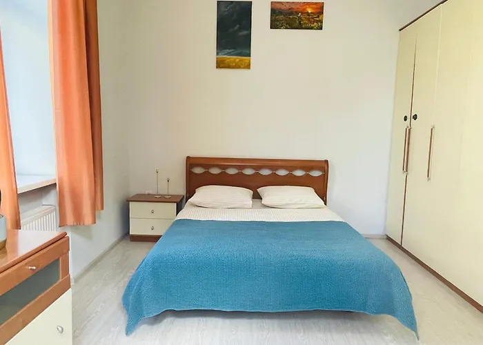 Apartmán на дорошенка 1, краща локація,центр *