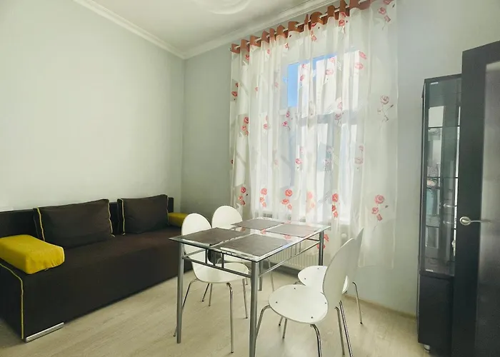 на дорошенка 1, краща локація,центр